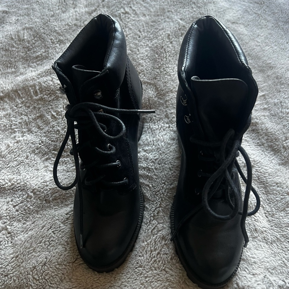Aldo Black Lace-Up Women's Combat Boots